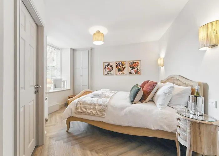 14 York Place * Harrogate