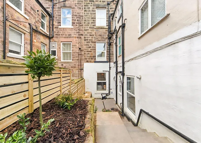 14 York Place * Harrogate